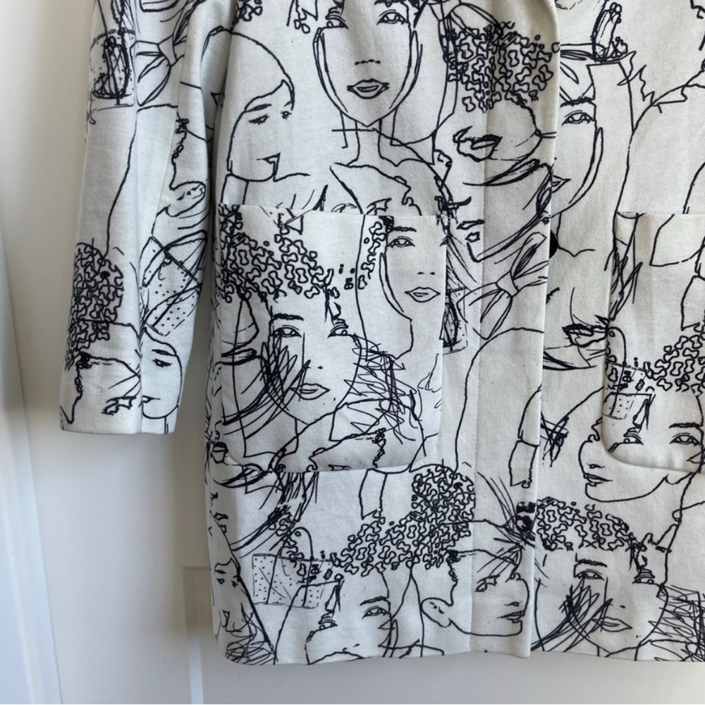 HELENE LONDON Face Illustrations Black and White Long Blazer - Picture 5 of 10